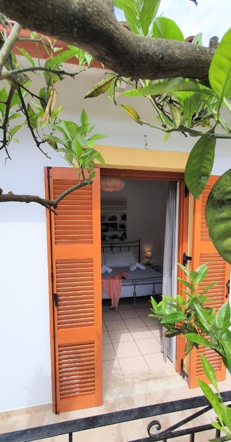 Aphrodite Studios & Apt With Pool Lakka  Luaran gambar