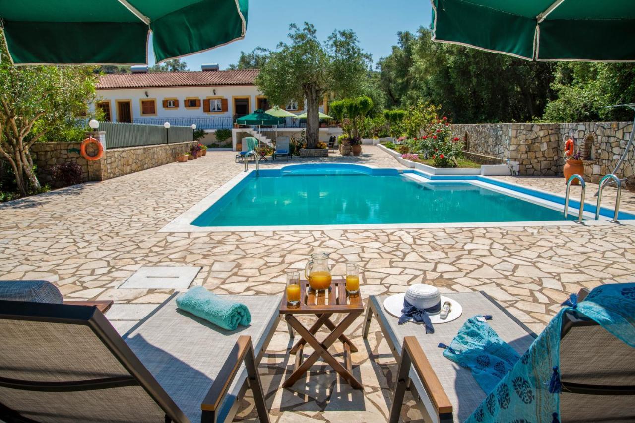 Aphrodite Studios & Apt With Pool Lakka  Luaran gambar